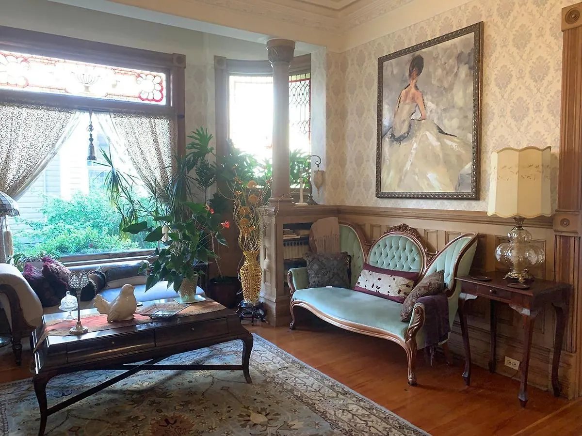 Bed & Breakfast Haterleigh Heritage Inn Victoria