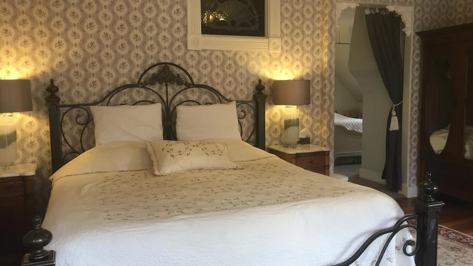 Haterleigh Heritage Inn Victoria